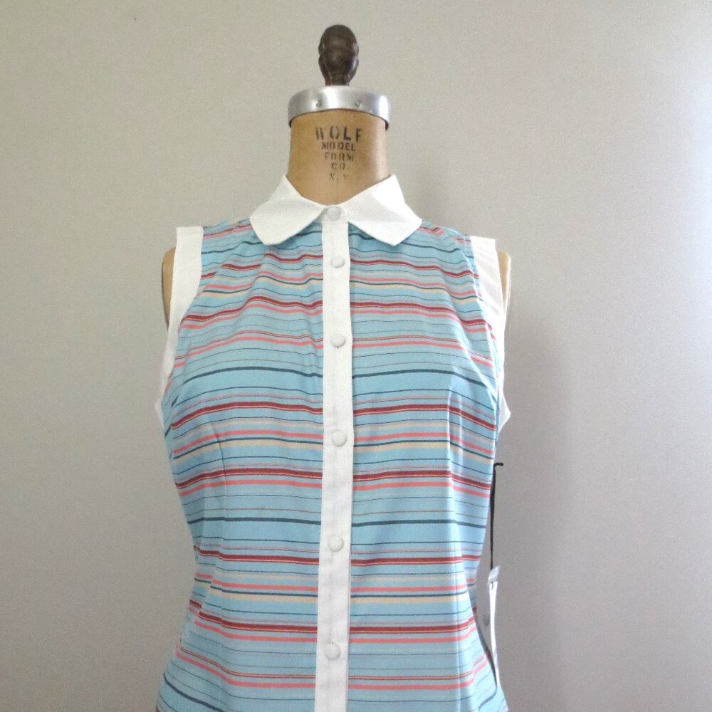 1950's Style Button Front Stripe Sleeveless Summer Top